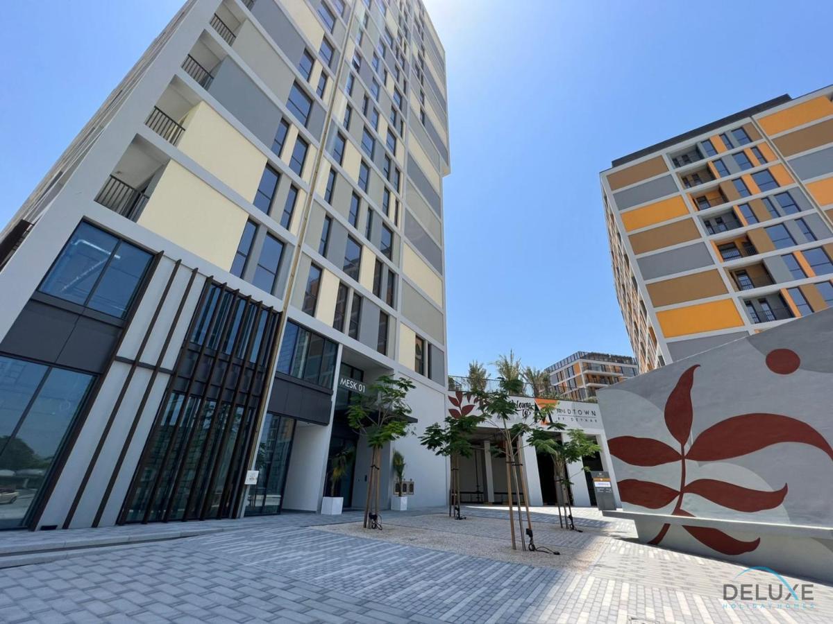 Refined 2br With Assistant At Mesk 1 Midtown Production By Deluxe Homes Appartement